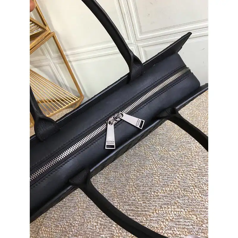 bo*te*ga Ve*ne*ta bag 2108sf0176