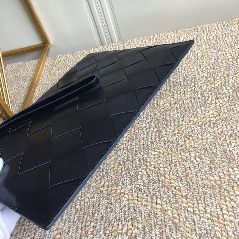 bo*te*ga Ve*ne*ta bag 2108sf0191