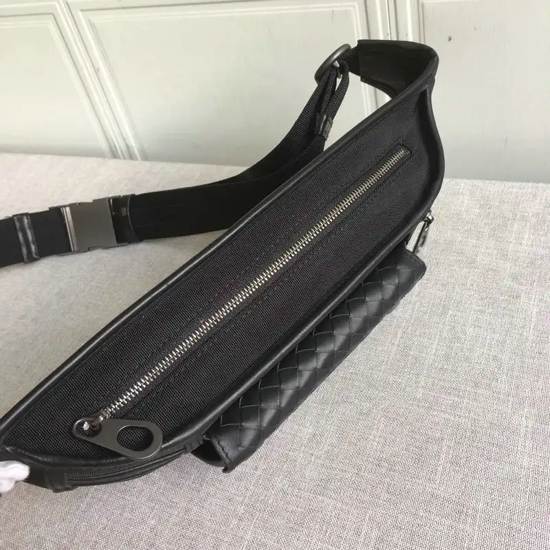 bo*te*ga Ve*ne*ta bag 2108sf0205