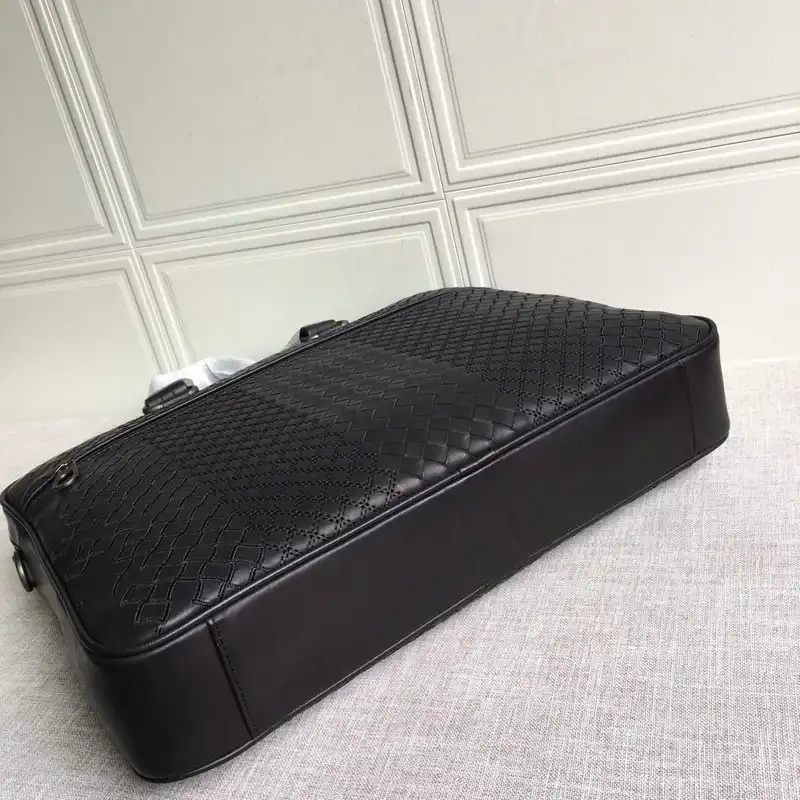 bo*te*ga Ve*ne*ta bag 2108sf0215