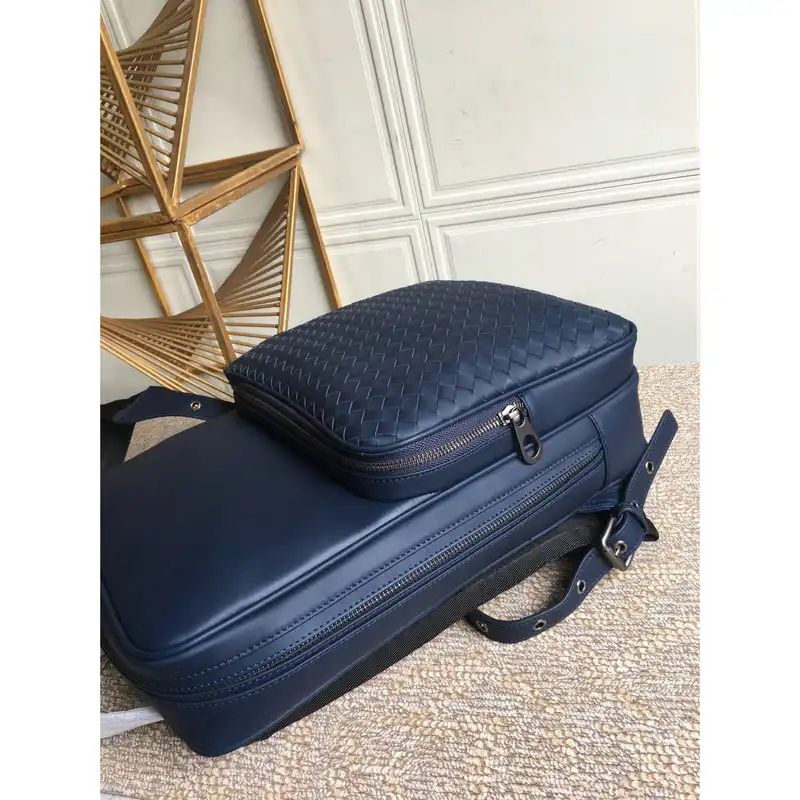 bo*te*ga Ve*ne*ta bag 2108sf0220