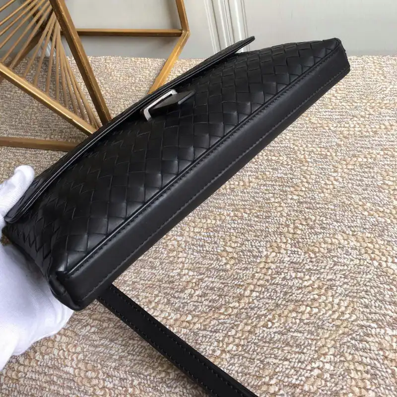 bo*te*ga Ve*ne*ta bag 2108sf0234