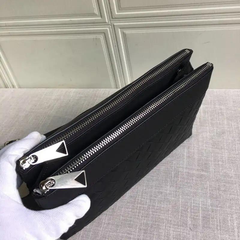 bo*te*ga Ve*ne*ta bag 2108sf0238