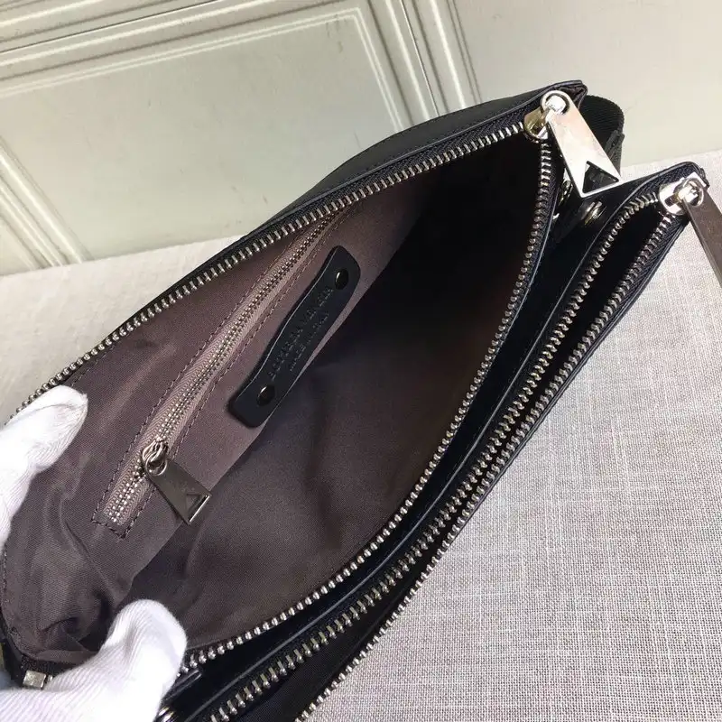 bo*te*ga Ve*ne*ta bag 2108sf0238