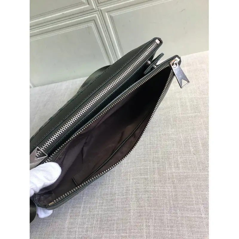 bo*te*ga Ve*ne*ta bag 2108sf0239