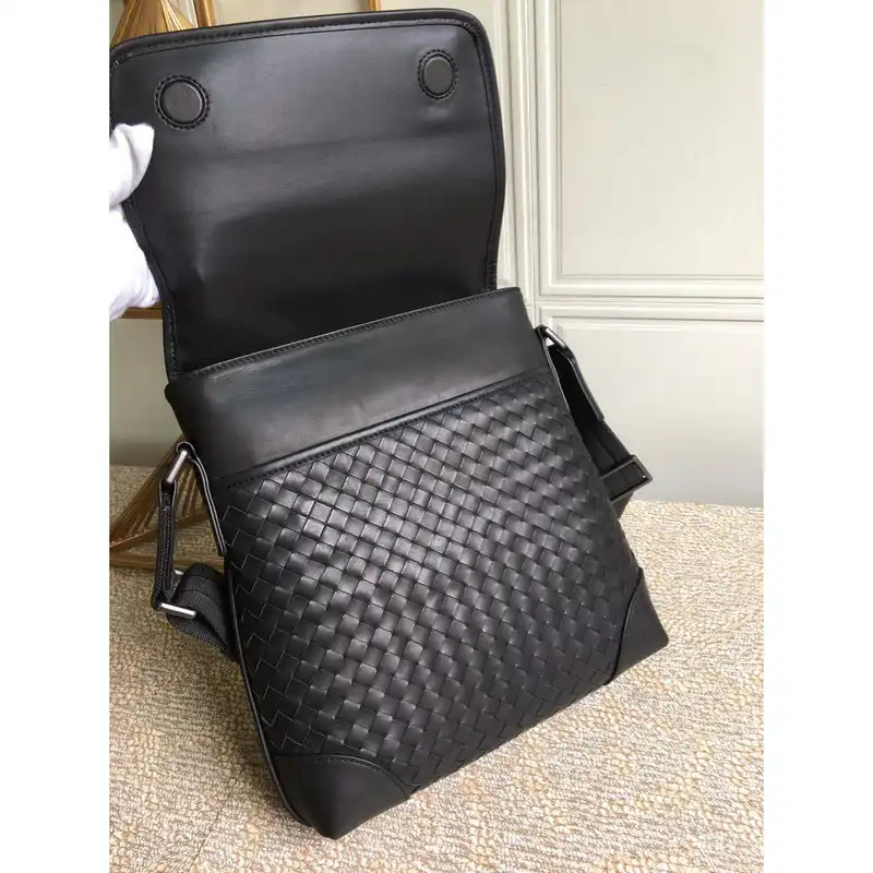 bo*te*ga Ve*ne*ta bag 2108sf0240