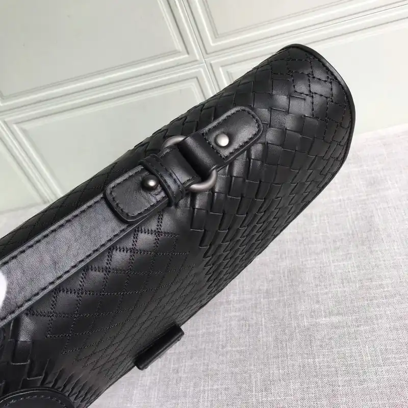 bo*te*ga Ve*ne*ta bag 2108sf0243