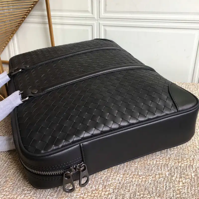 bo*te*ga Ve*ne*ta bag 2108sf0247