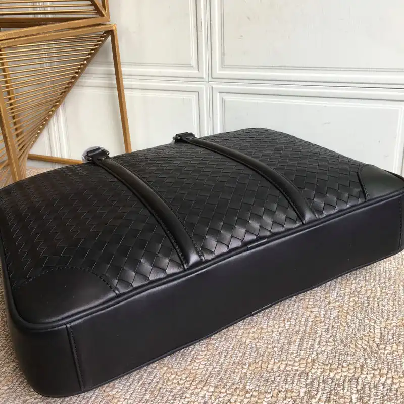 bo*te*ga Ve*ne*ta bag 2108sf0247