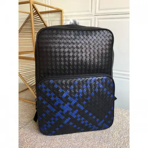 bo*te*ga Ve*ne*ta bag 2108sf0250