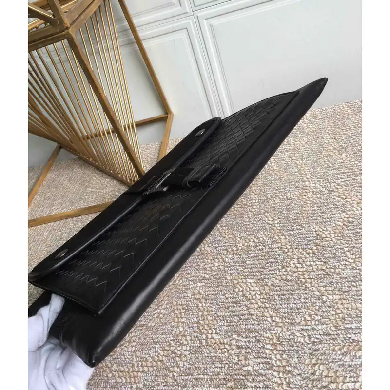 bo*te*ga Ve*ne*ta bag 2108sf0279