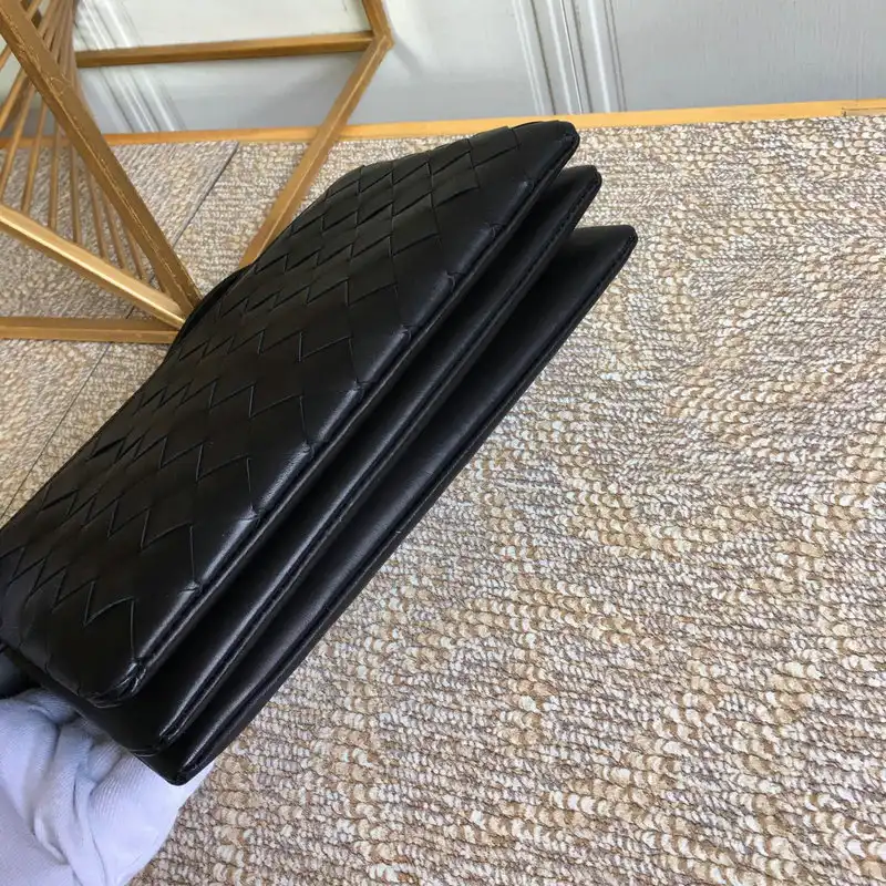 bo*te*ga Ve*ne*ta bag 2108sf0284