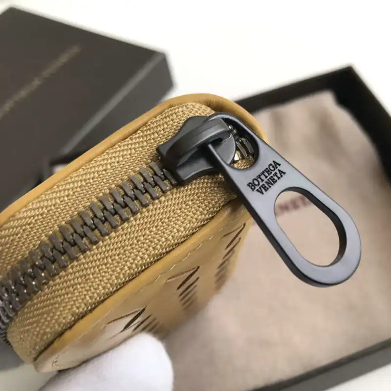 bo*te*ga Ve*ne*ta bag 2108sf0299