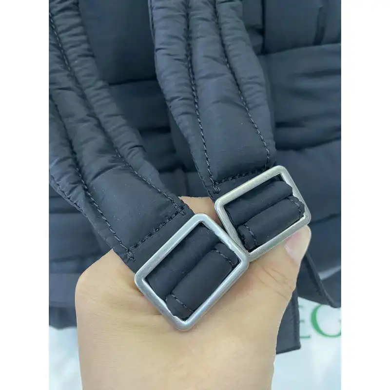 bo*te*ga Ve*ne*ta bag 2108sf0305