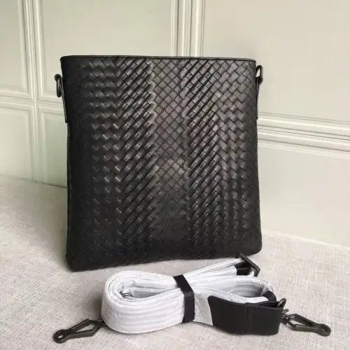 bo*te*ga Ve*ne*ta bag 2108sf0307