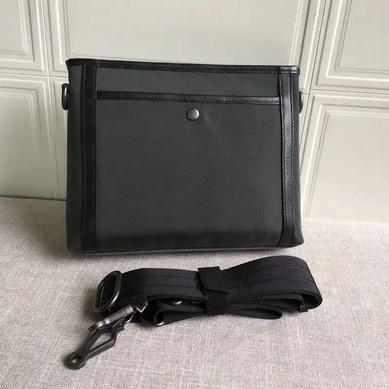 bo*te*ga Ve*ne*ta bag 2108sf0308