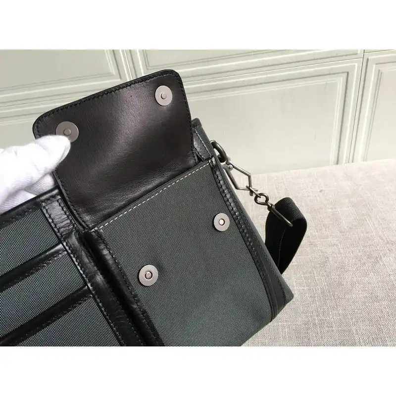 bo*te*ga Ve*ne*ta bag 2108sf0308