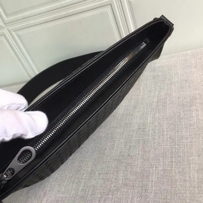 bo*te*ga Ve*ne*ta bag 2108sf0309