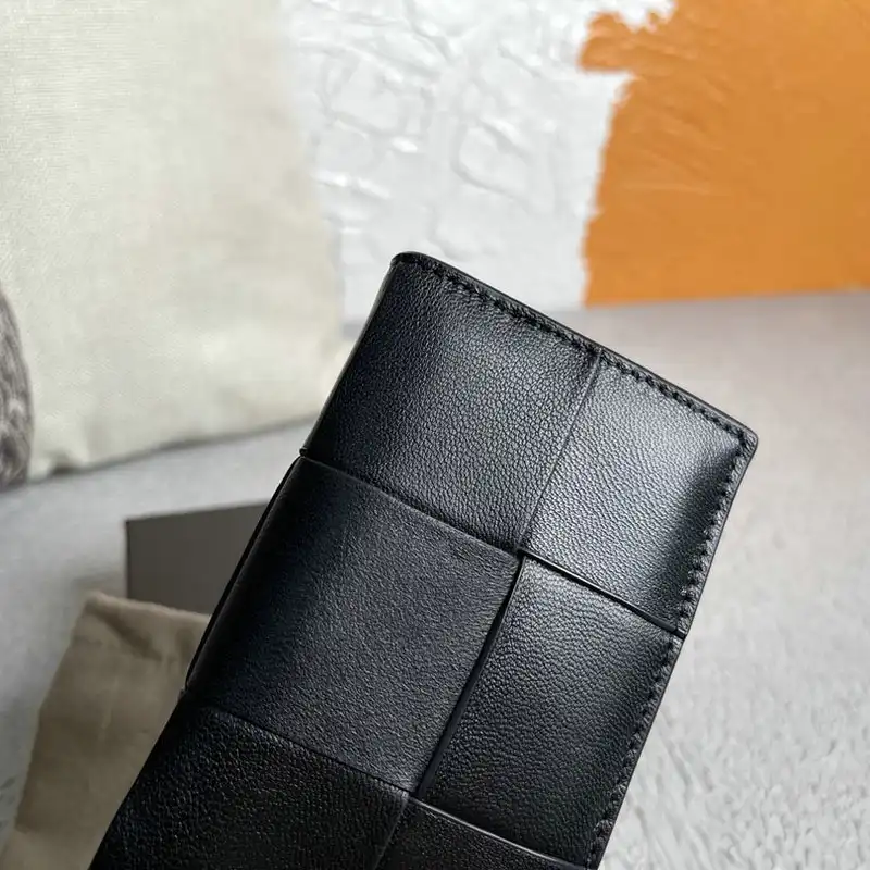 bo*te*ga Ve*ne*ta bag 2108sf0333