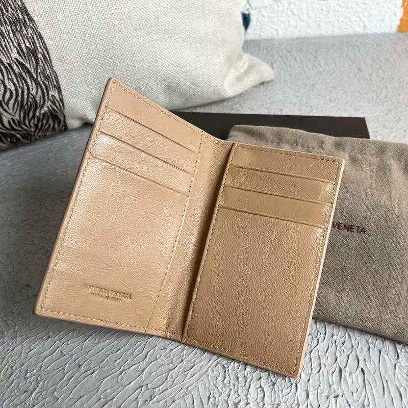 bo*te*ga Ve*ne*ta bag 2108sf0334