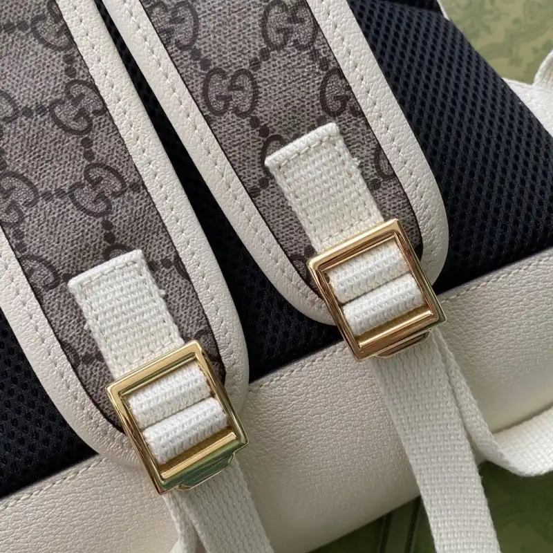 G*u*i s bags 2108ya0074