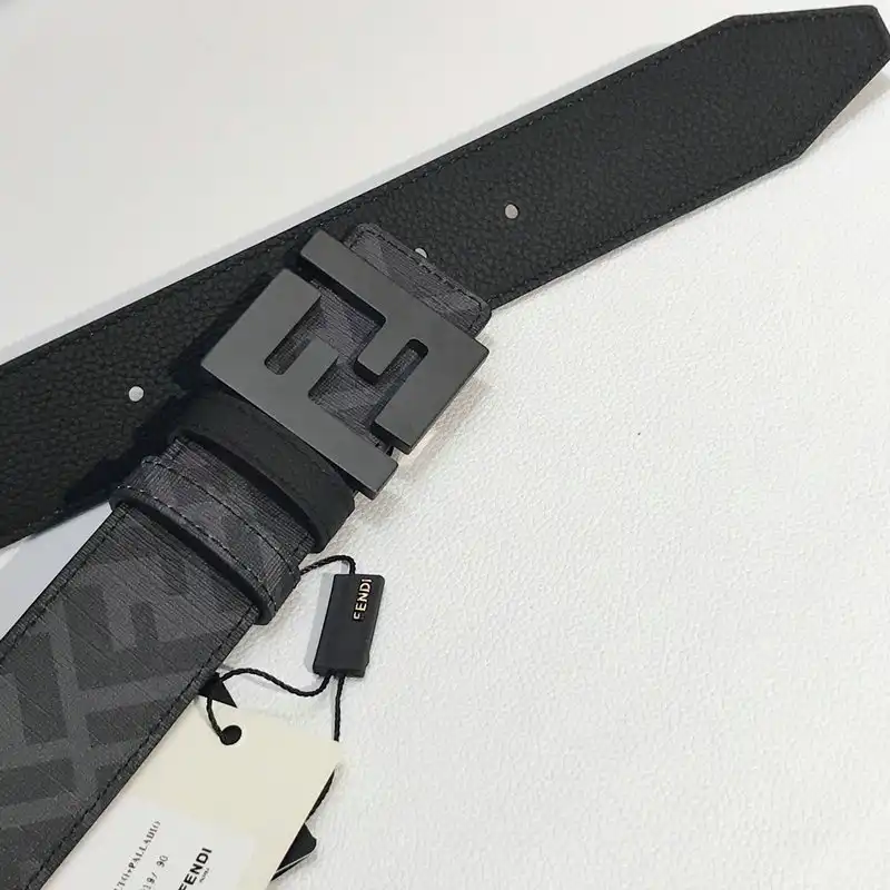 F**di belts 2109xf0054