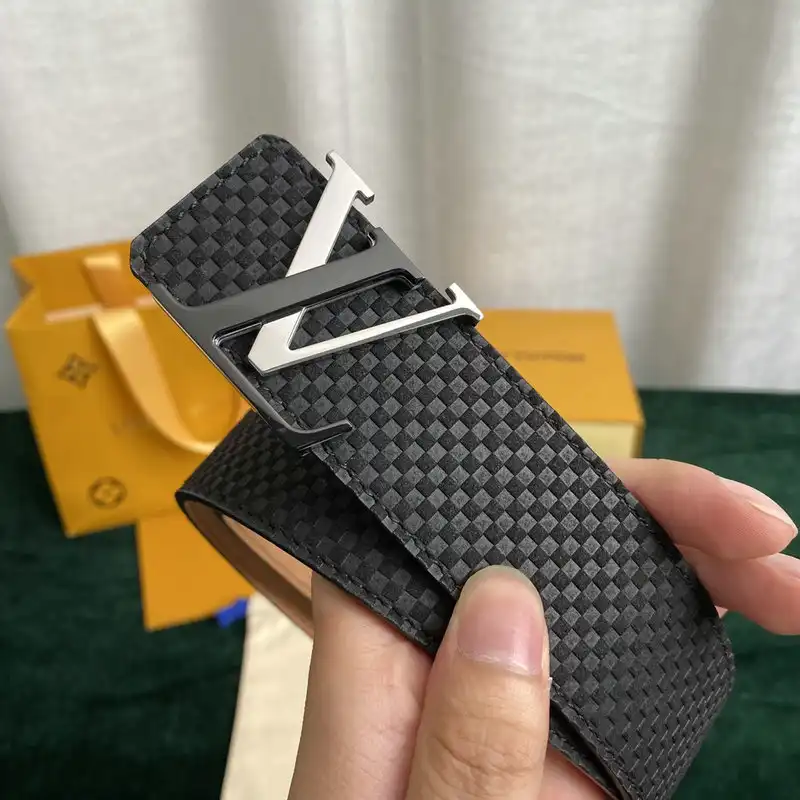LV Belts 2109XA0025