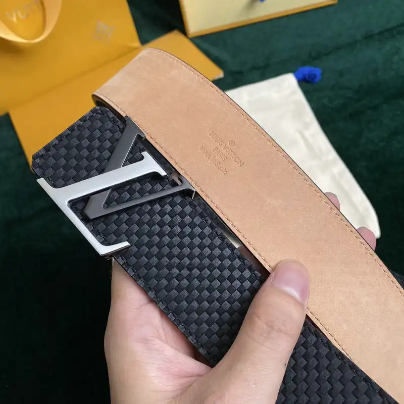 LV Belts 2109XA0025