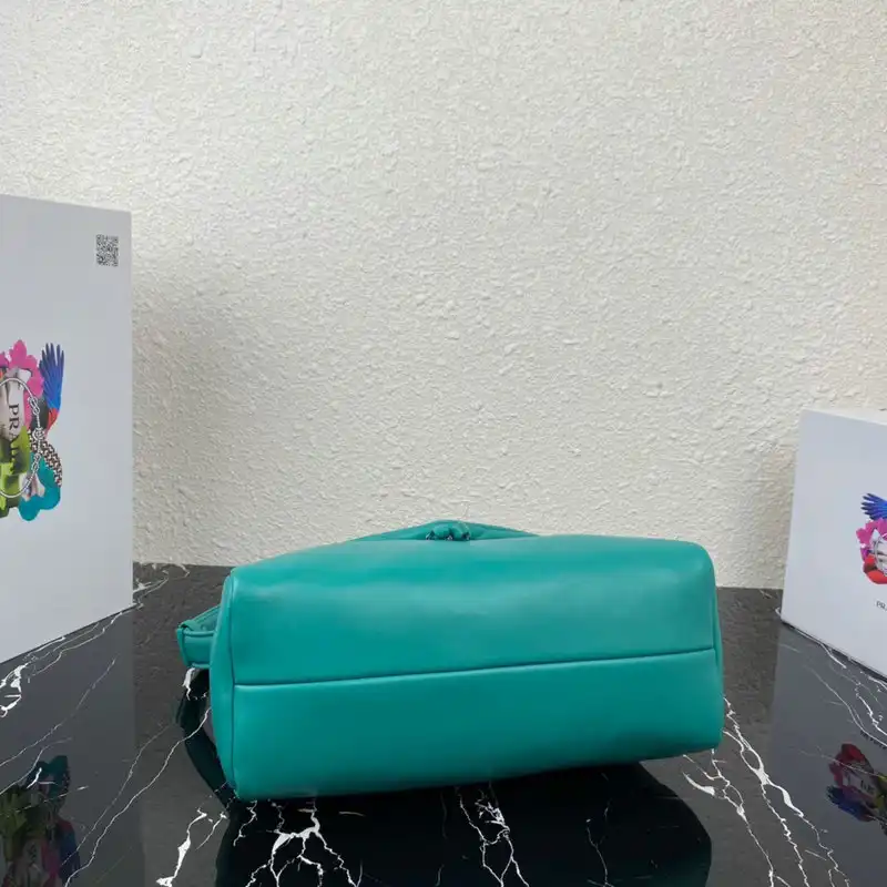 Pra*a bag 2109ya0131