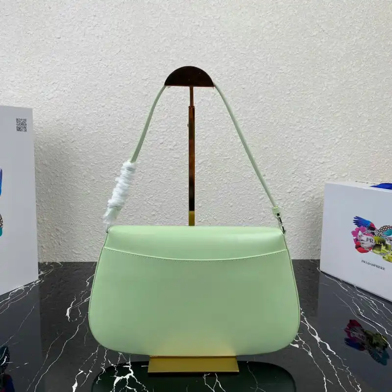 Pra*a bag 2109ya0133