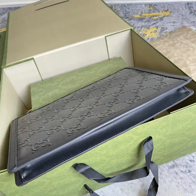 G*u*i bag 2110dj0034