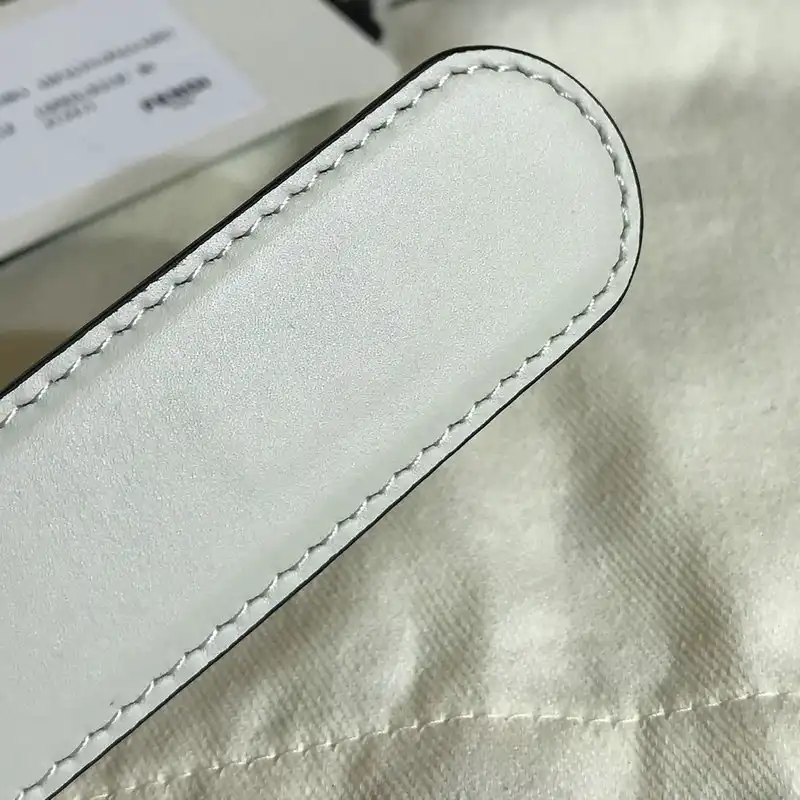 F**di belts 2110xf0016