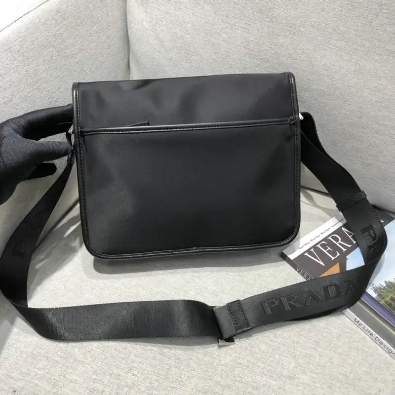 Pra*a s bags 2110yz0026