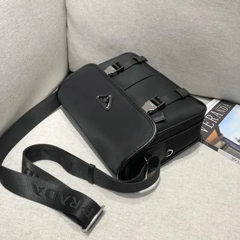 Pra*a s bags 2110yz0026