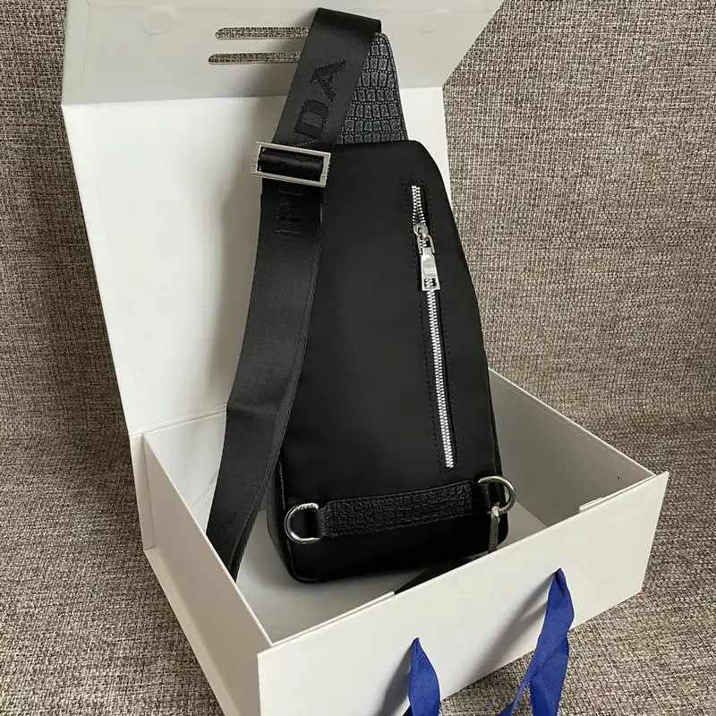 Pra*a s bags 2110yz0036