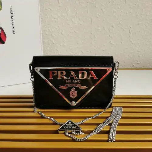 Pra*a bags 2111fy0028