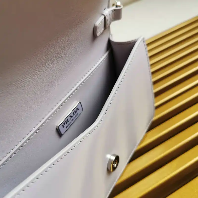 Pra*a bags 2111fy0029