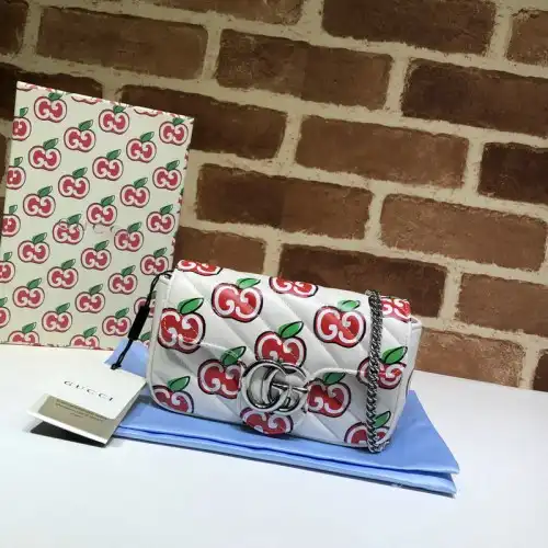 G*u*i bags 2111ya0006