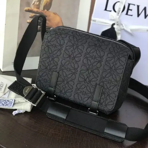 L0ew* bags 2111yz0010