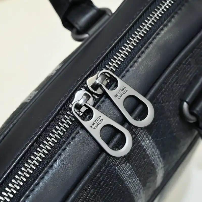 bo*te*ga Ve*ne*ta bags 2111yz0012