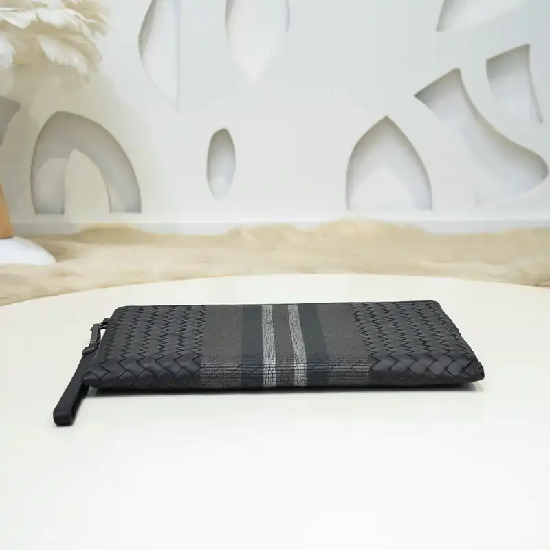 bo*te*ga Ve*ne*ta bags 2111yz0015