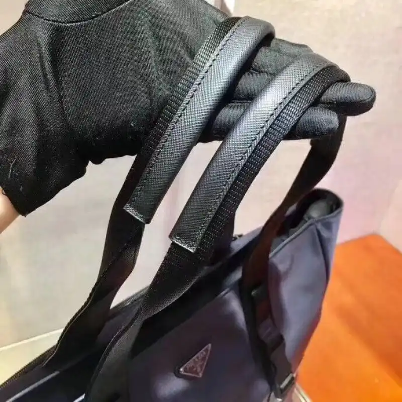 Pra*a bags 2111yz0065