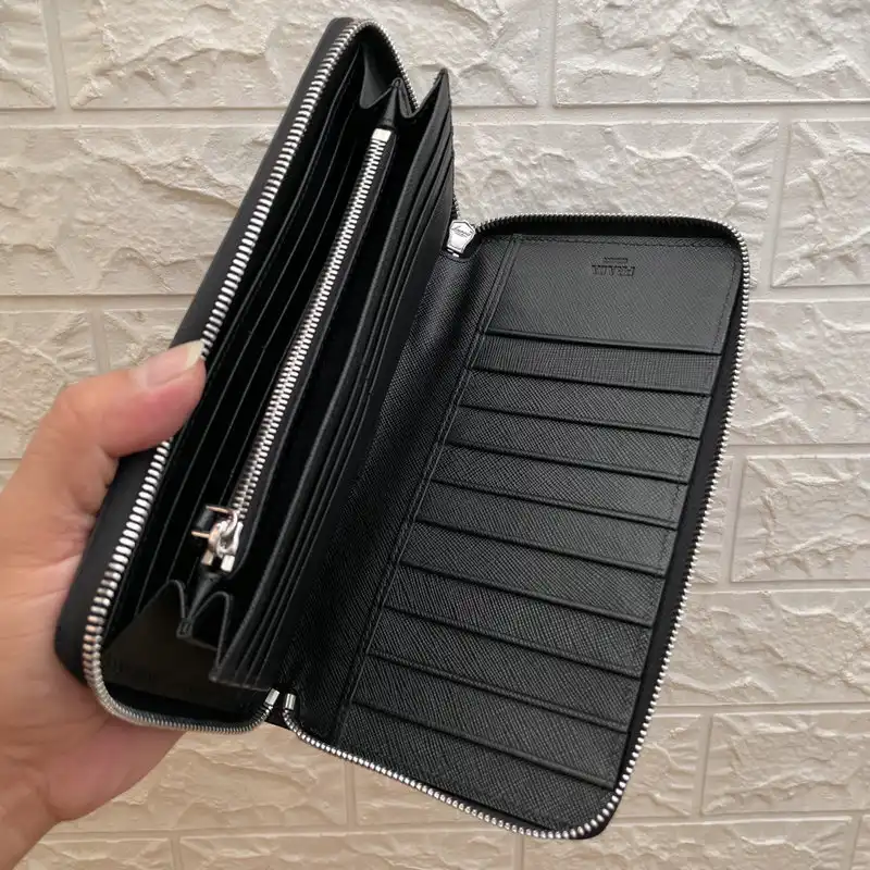 Pra*a bags 2111yz0079