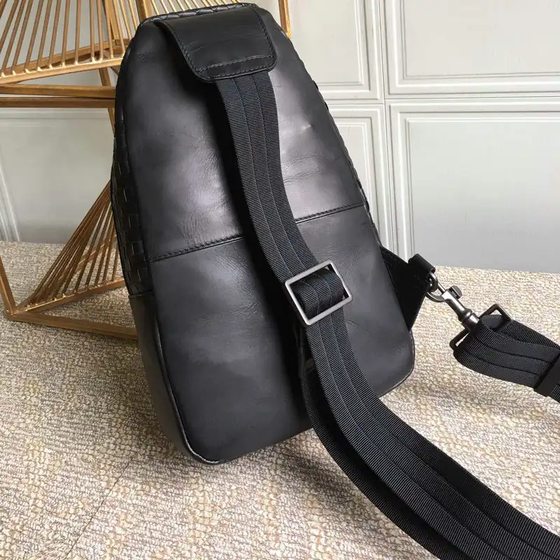 bo*te*ga Ve*ne*ta bag 2112sf0064