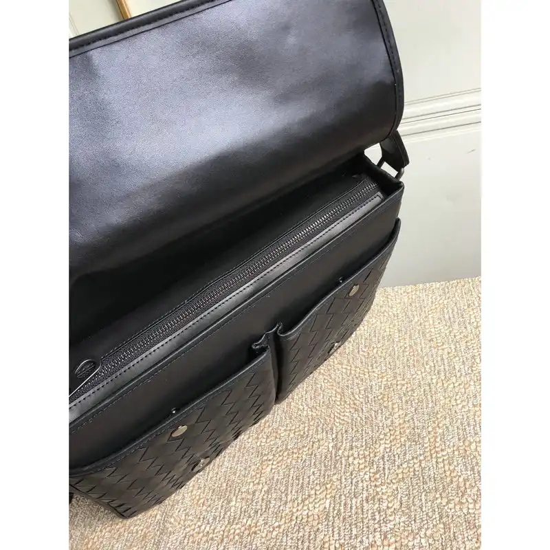 bo*te*ga Ve*ne*ta bag 2112sf0073