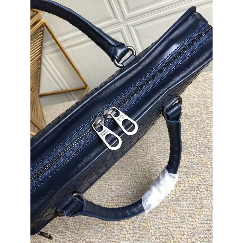 bo*te*ga Ve*ne*ta bag 2112sf0110