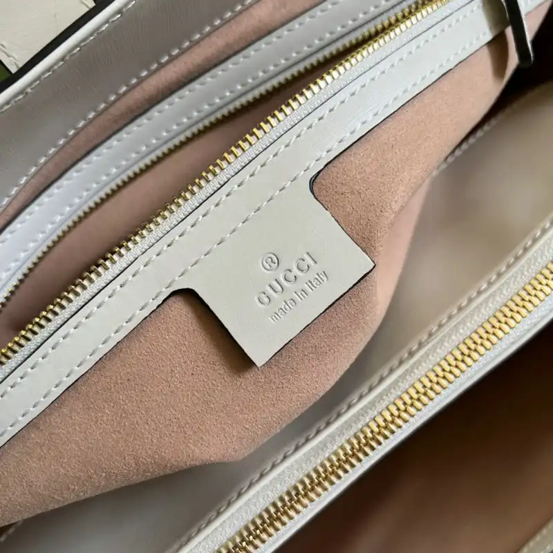 G*u*i bag 2112ya0048