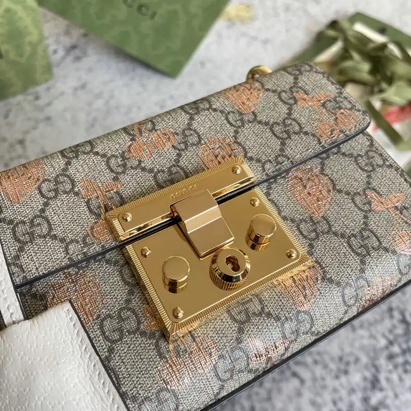 G*u*i bag 2201dj0017