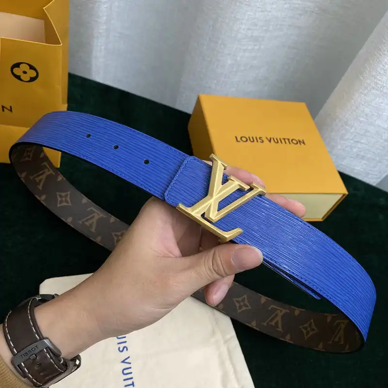 LV Belts 2201XA0072