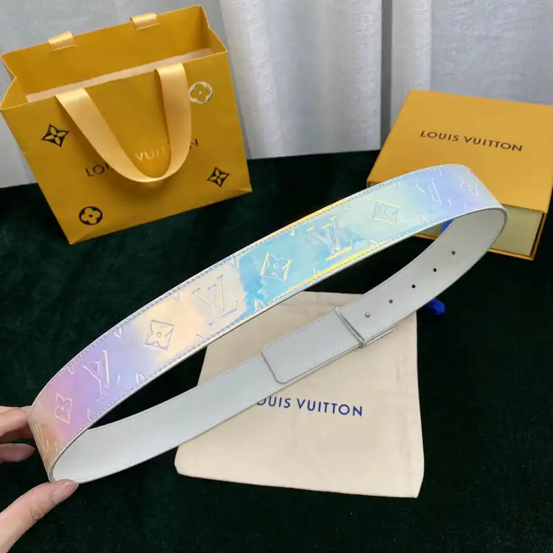 LV Belts 2204XA0190
